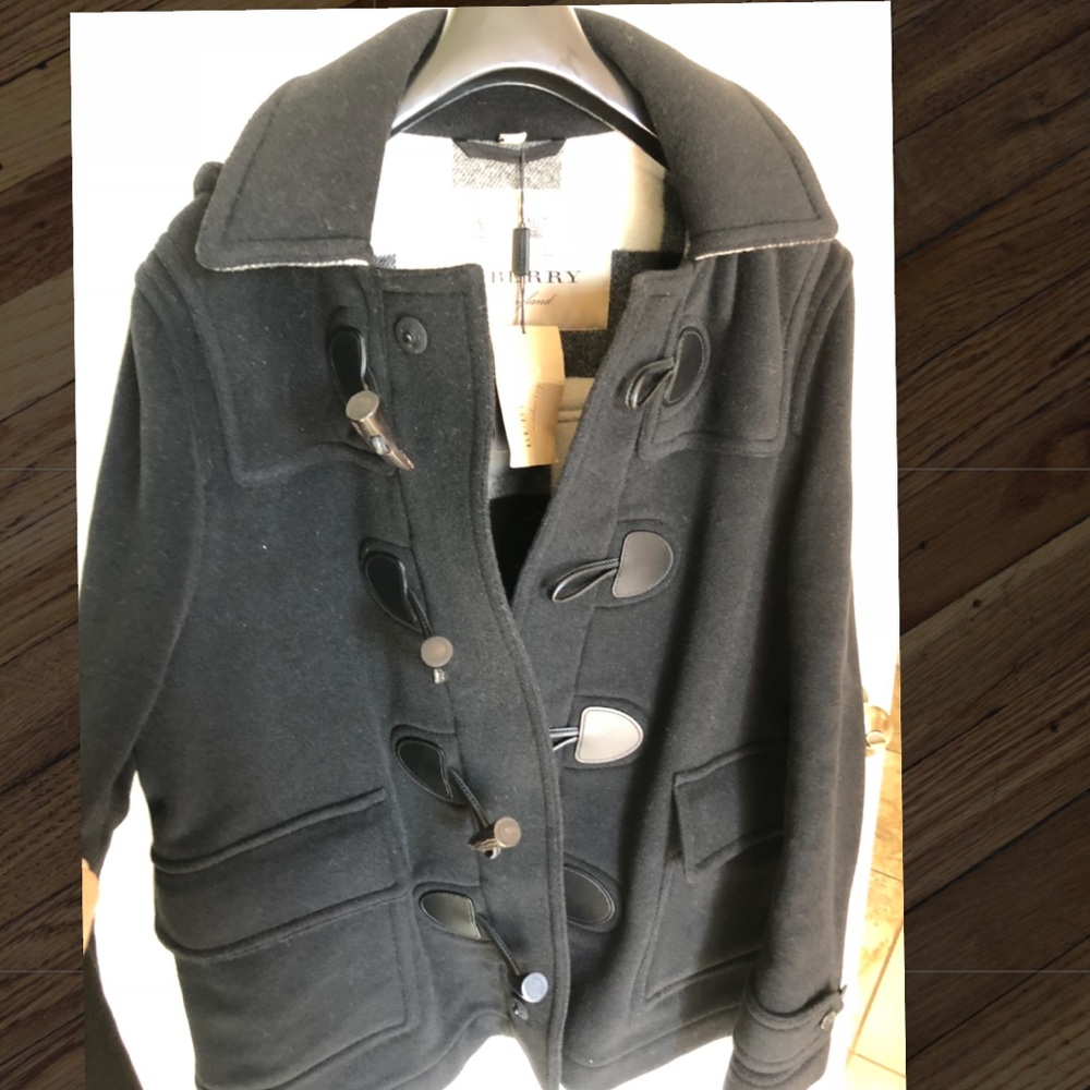 Burberry 💯 % Authenti.  EU size 56.. USA size 46